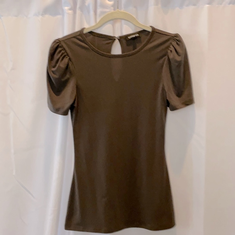 Express short sleeve puff shirt